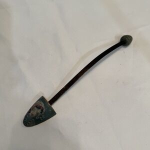 Vintage‎ Shoe Tree Wooden Tips - Metal Spine Ladies 11 1/2" Keepers Tole Painted